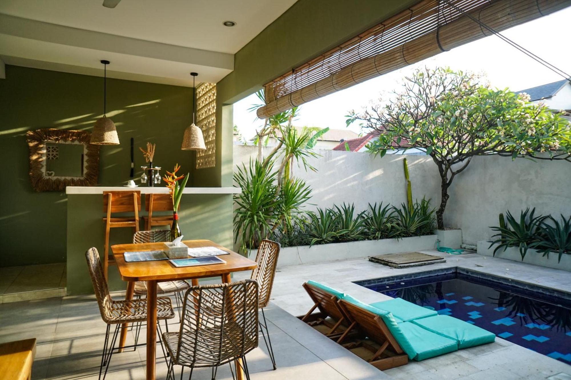 Kiki Village Bathtub And Living Room Canggu Екстериор снимка